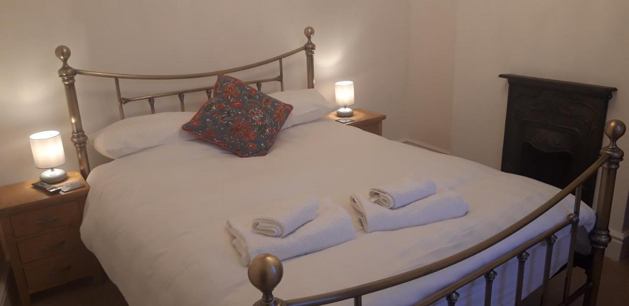 Bodhi Tree Cottage - Grove Road Cottages Stratford-upon-Avon Zewnętrze zdjęcie